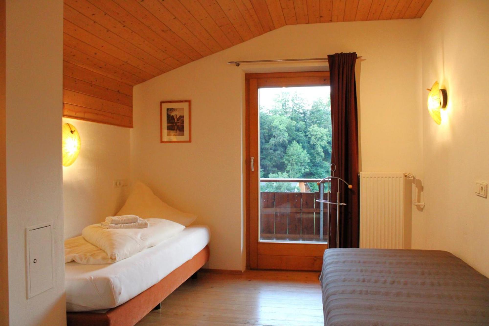 Appartement Haus Kleiner Turm à Schruns Extérieur photo